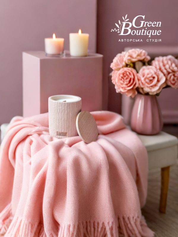 Cashmere candle